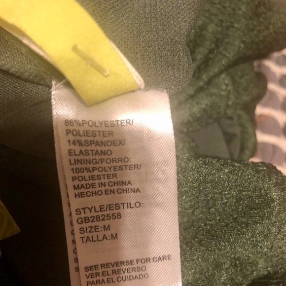 Gianni Bini green swimsuit sz med NWT - Picture 6 of 7